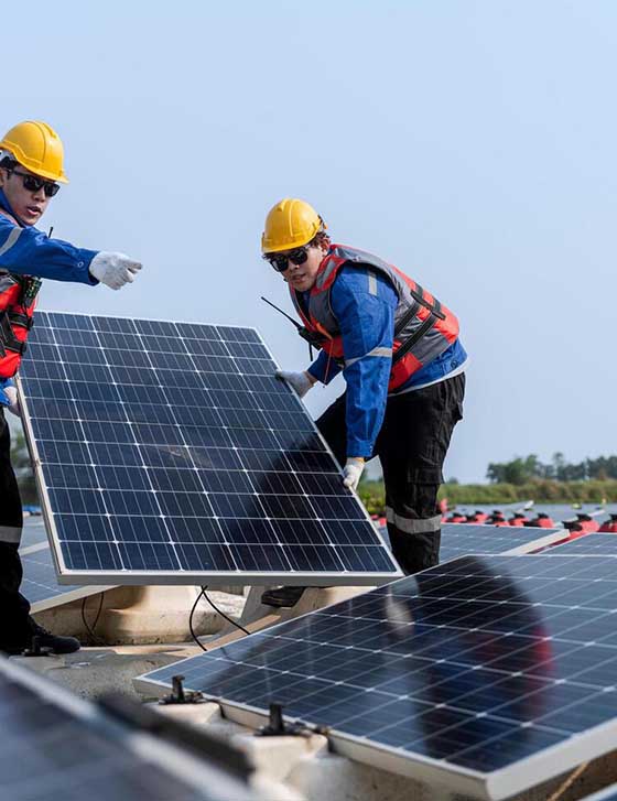 erection-of-structure-solar-modules
